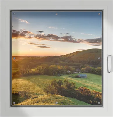 Produktbild von Wallario Lichtschutzbild, Dekorativer Sichtschutz Sonnenschutz 96 x 100 cm mit Motiv: Schlosspanorama in England bei Sonnenaufgang - Verdunklung ohne Bohren