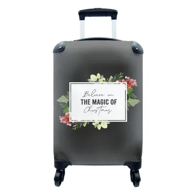 Produktbild von MuchoWow® Koffer Handgepäck Trolley Rollkoffer Kleine Reisekoffer mit 4 Rollen - Blumen - Weihnachten - Zitate - Cabin Size < 55x40x23 cm & 55x40x20 cm - Fotokoffer - Kabinenkoffer - Boardgepäck - Reise-Box - Reisekoffer - Reisegepäck - Koffer mit Bild - Trolley für Kinder