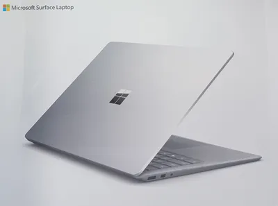 Produktbild von Microsoft Surface Laptop 2, 34,29 cm (13,5 Zoll) Laptop Intel Core i5, 8GB RAM, 256GB SSD, Win 10 Home, QWERTZ DE-Layout, Platin Grau