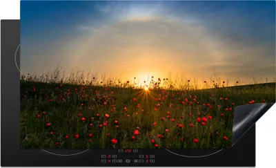 Produktbild von KitchenYeah© Herdabdeckplatte Sonnenaufgang über einem Mohnblumenfeld , 91x52cm, Küche Deko, Glaskeramikkochfeld Herdabdeckung, Abdeckplatte fùr Kochfeld