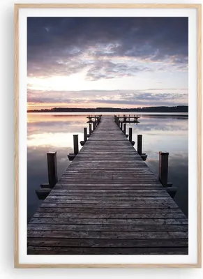 Produktbild von Gerahmtes Poster - Rahmen in heller Eiche - Fußgängerbrücke See Sonnenuntergang Abend - 70x100 cm - Wand Bild - Wanddeko - Wandbilder - Wandposter - Bilderrahmen - Bilder - Kunstdruck P2NPA70x100-2635