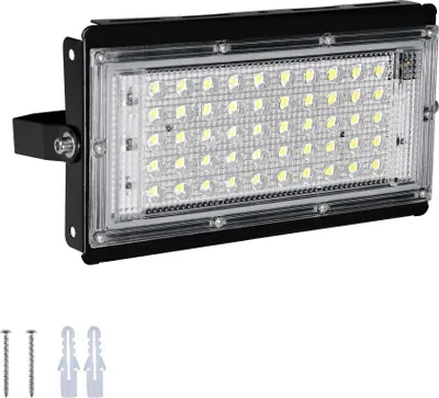 Produktbild von 50W LED Flutlicht Kaltweiß Scheinwerfer Wasserdichte Außen Beleuchtung für Hof, Garten, Spielplatz