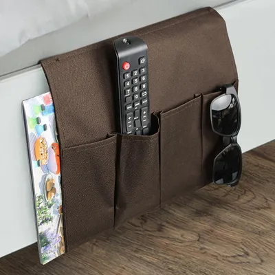 Produktbild von Universeller Organizer mit Selbsteinzug für Sofa und Sessel – Für Armlehnen / Stauraum im Bett – 5 Fächer – Für Flaschen, Zeitschriften, Fernbedienung, Handy, Tablets, Bücher – 94 x 32 cm