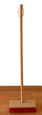 Produktbild von Harlekijn Kinder Straßenbesen Spielzeug rot 80 cm für Outdoor-Spaß Harlekijn Kinder straatbezem pvc rood. 80 cm