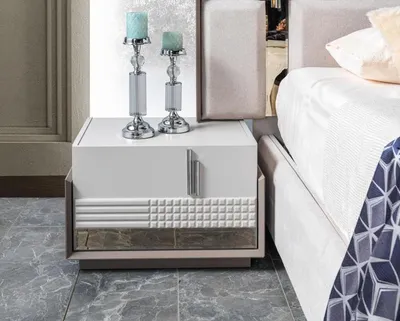 Image de Table de chevet blanche de luxe dans la chambre à coucher meubles modernes table de chevet élégante
