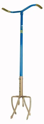 Obrázek produktu pro Zahradní dráp GardenClaw GG921-06 – zahradní nářadí na kypření a provzdušňování půdy – zahradní nářadí s ergonomickou rukojetí ve tvaru písmene S – odstraňovač plevele, nastavitelný v rozmezí 97–106 cm
