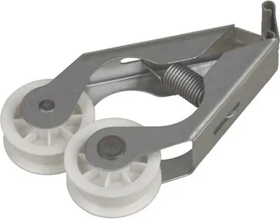 Produktbild von WHIRLPOOL - UMLENKROLLEN mit Halter (SET 2 Stück) - 481235818055