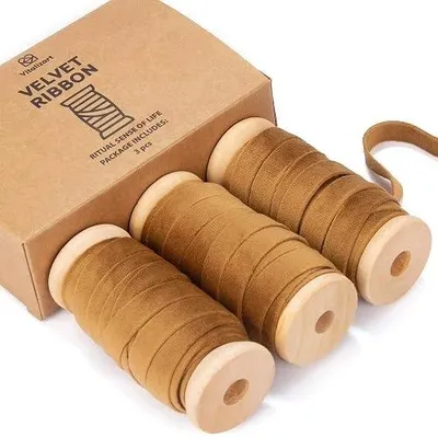 Zdjęcie produktu dla Wstążka aksamitna dusty green do dekoracji prezentów ślub 15