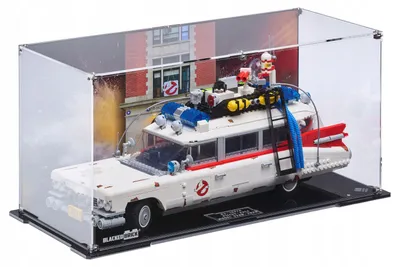 Produktbild von Blacked Brick Vitrine mit bedruckter Rückwand für LEGO® 10274 Creator – Ghostbusters™ ECTO-1