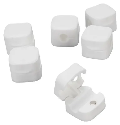 Image de Lot de 6 attaches magnétiques pour câbles, organiseurs de câbles de bureau, supports adhésifs pour fils, pour la maison, le bureau, la voiture ou la table de chevet, blanc