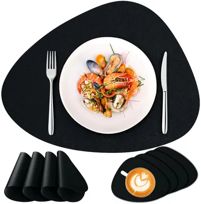 Produktbild von Set mit 8 TRIVAL Tischsets in Schwarz, KI-generiertes Bild