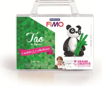 Zdjęcie produktu dla Zestaw do zabawy i modelowania z gliny polimerowej dla dzieci - panda Tao 6,5 cm