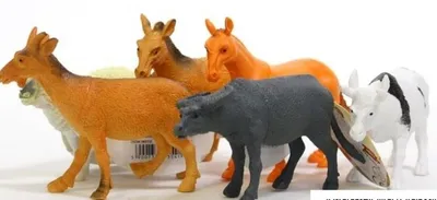 Produktbild von Set mit Miniaturen von Bauernhoftieren