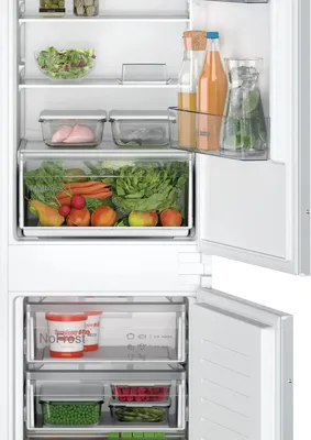 Produktbild von Bosch KIN865SE0 Kühl- und Gefrierkombination Freistehend 184 l E Weiß