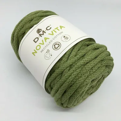 Produktbild von Garn aus recyceltem Baumwollmaterial DMC Eco Vita-12 (4 mm), hergestellt aus 80 % Baumwolle und 20 % Polyester. (Farbe 83)