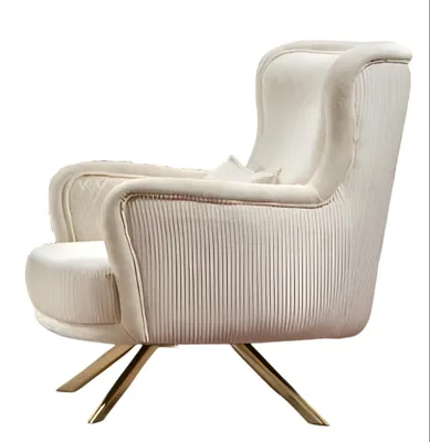 Produktbild von r Sessel mit goldenen Beinen und eleganter Stoffbezug