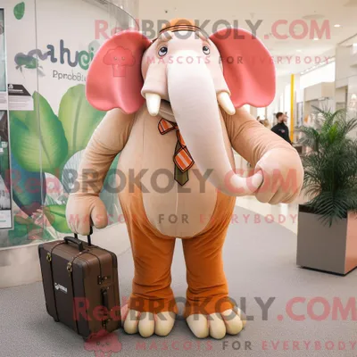 Productafbeelding van Mascottekarakter REDBROKOLY van een perzikmammoet gekleed met een jumpsuit en aktetassen