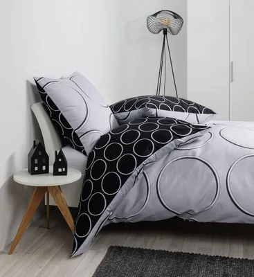 Produktbild von Janine Design Mako-Satin-Bettwäsche-Garnitur J. D. 87109 Farbe silber schwarz Größe 135x200+80x80