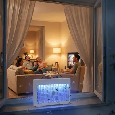 Image de Lampe anti-insectes UV rechargeable – Lampe anti-moustiques avec port USB-C – Piège à insectes électrique – À suspendre ou à poser – USB-C – Blanc [55619WH]