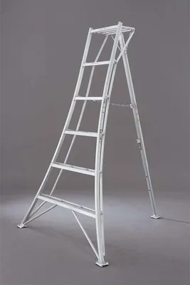 Produktbild von Niwaki aluminiowa 3-słupkowa drabina ogrodowa srebrna 149x125x183 cm