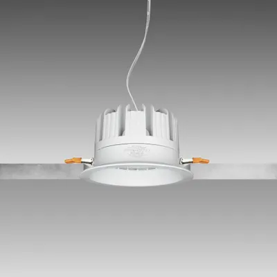 Image de Spot LED CENTURY FUTURA SHOP 95, luminaire encastré, 140 mm, 30 W, 3000 K, Ra95, 36° d'ouverture, IP20