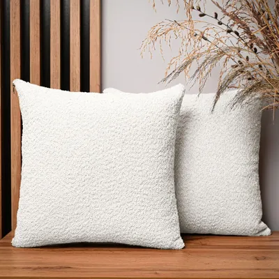 Produktbild von MG Design 2er Set Kissenbezüge 45 x 45 cm in Weiß – mit Reißverschluss, fein gewebt mit Chenille-Haptik, pflegeleich