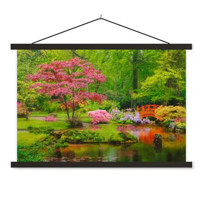 Produktbild von MuchoWow® Textilposter Brücke - Japanisch - Botanisch - Bäume - Blumen 60x40 cm mit schwarzem Rahmen - Hölzernes