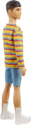 Immagine prodotto di Barbie Ken Fashionistas Puppe im maglione oversize