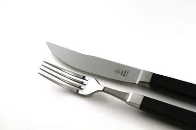 Imagen del producto de Solingen: Juego de cubiertos para carne (2 piezas). Incluye cuchillo para carne, tenedor y juego de utensilios para barbacoa y pizza. Color: