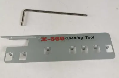 Produktbild von Werkzeugset für Xbox 360 – Beschädigungsfreies Öffnen von Gehäuse & Metalldeckel, inkl. Torx10