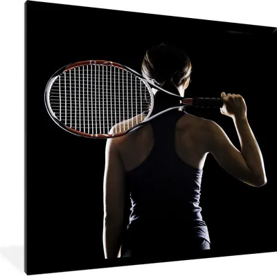 Produktbild von MuchoWow® Gerahmtes Poster Tennisspieler auf schwarzem Hintergrund 40x40 cm - Poster mit Schwarzem Bilderrahmen Wandposter Rahmen Foto Bilder - Mit Rahmen - Wanddekoration Schlafzimmer