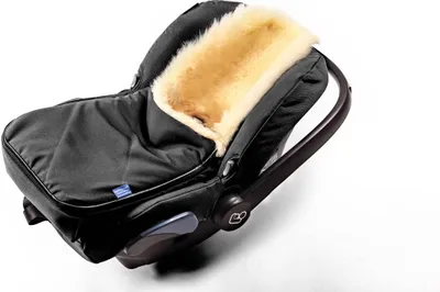 Produktbild von Hofbrucker Lammfell-Fußsack Maxi für Babyschale