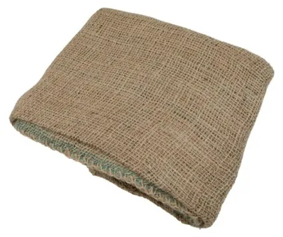 Produktbild von Pflanzenschutzvlies 100 x 110 cm für Garten, Balkon oder Terrasse Beige