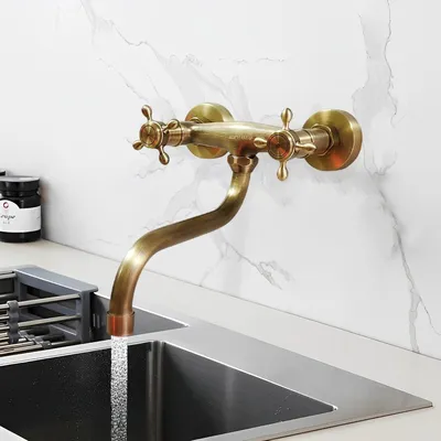 Immagine prodotto di rubinetto da parete girevole a 360° - Design retrò - Ottone anticato