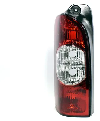 Image de Feu arrière Renault Master 2003–2009, côté gauche, référence M511239