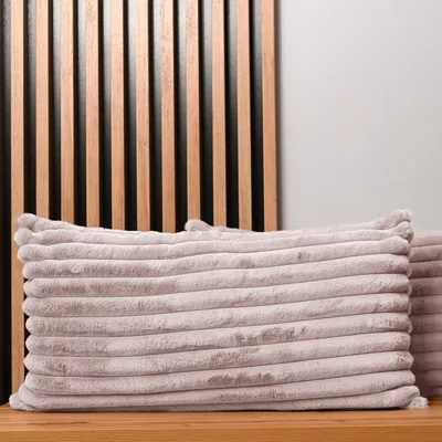 Produktbild von MG Design 2er Set Kissenbezüge 40 x 80 cm in Rosa - mit Reißverschluss, langflorige Fell-Haptik, weich & Cosy, pflegeleicht