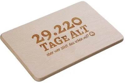 Produktbild von Geburtstagsgeschenk Holzschneidebrett 22x14cm