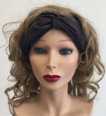 Produktbild von Emi, Mittelblond mit Stirnband