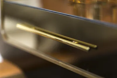 Produktbild von Schlafzimmer Kommode Kleiderschrank Möbel Einrichtung Glasschrank 2tlg.