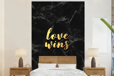 Produktbild von MuchoWow® Fototapete für Wohnzimmer oder Schlafzimmer Wandtapete Vinyl Motivtapete Zitat - Liebe - Marmor - Gold - 160x240 cm - Vinyltapete