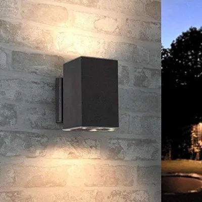 Productafbeelding van Buitenverlichting met bewegingssensor - Wandlamp voor buiten met sensortechnologie - Buitenverlichting met nachtmodus sensor - Buitenverlichting met automatische schakelfunctie - Wandlamp voor buiten met bewegingssensortechnologie