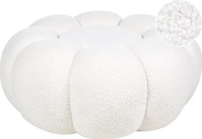 Obrázek produktu pro BELIANI Taburet krémově bílý buklé čalounění 60 x 60 x 27 cm kulatý puf podnožka moderní styl obývací pokoj ložnice