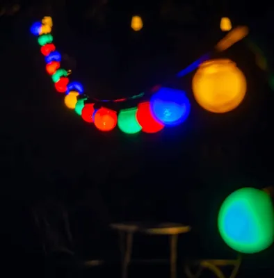 Produktbild von Party Lichterkette, LED, bunt 9,5m Mit 20 großen Kugeln wasserfest (IP44) für außen und innen Geburtstagsdeko Hochzeit