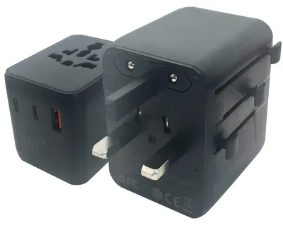 Produktbild von Reiseadapter 20 W, 2x USB-C, 1x USB-A für Amerika, England, Australien