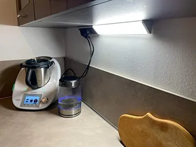 Obrázek produktu pro BOLD LED světlo pod kuchyňskou linku 2 zásuvky 1750lm 18W 4000K stříbrná 60cm