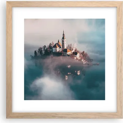 Produktbild von Gerahmtes Poster - Rahmen in heller Eiche - Alpen Bled Kirche - 30x30 cm - Wand Bild - Wanddeko - Wandbilder - Wandposter - Bilderrahmen - Bilder - Kunstdruck - Wandbild - P2NAC30x30-4130