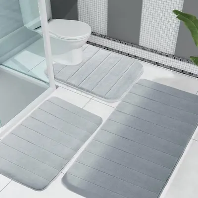 Image de Ensemble de trois tapis de bain en mousse à mémoire de forme, absorbants et lavables