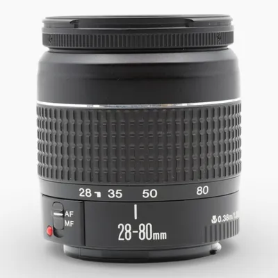 Produktbild von Canon 28-80 mm / F 3.5-5.6 EF USM Standardzoom fÃ1/4r Canon EF / EF-S Spiegelreflexkameras, F3,5 (W) - F5,6 (T), Vollformatsensor, Ultraschallmotor, Autofokus, 58 mm Filterdurchmesser, 330 g