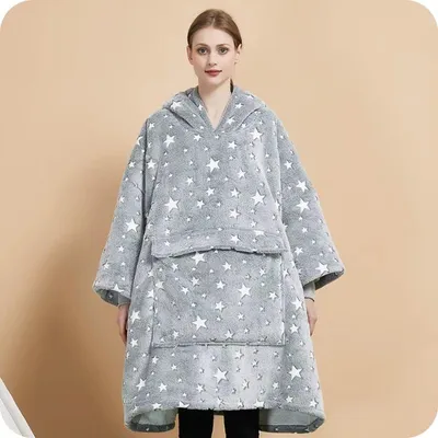 Zdjęcie produktu dla Kocobluza Bluza Koc Bluzokoc Gwiazdki (Szara) - Przytulna Damska Meska Oversize XXL Gruba Kaptur - Jeden Rozmiar - Idealna na zimowe dni