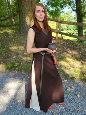 Produktbild von Mittelalter Kleid mit Schnürung ärmellos Braun / Natur "Juta" M